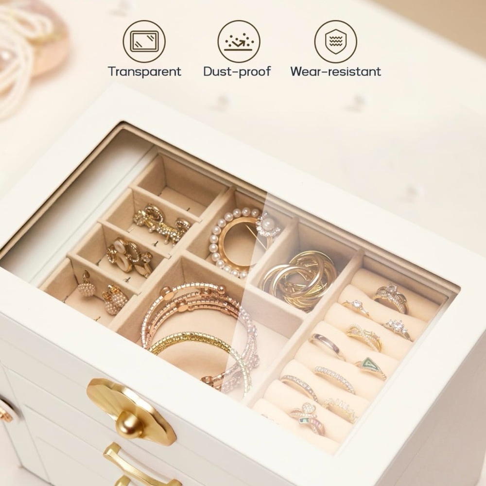 White Seashell Jewelry box with Gold Accents NWT - Picture 5 of 12